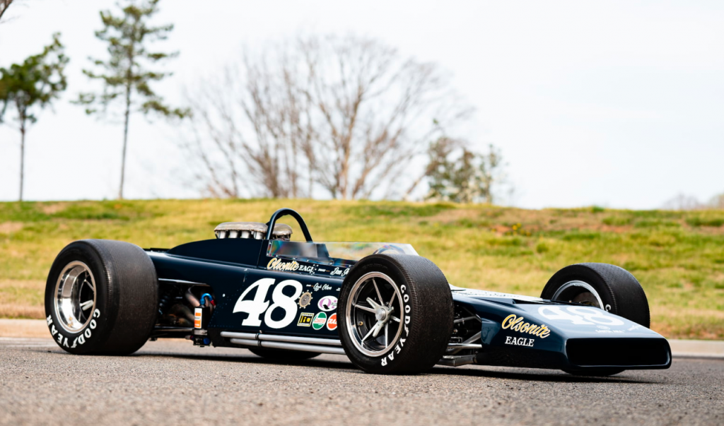 Historic IndyCars head to auction via Mecum this weekend - Magneto