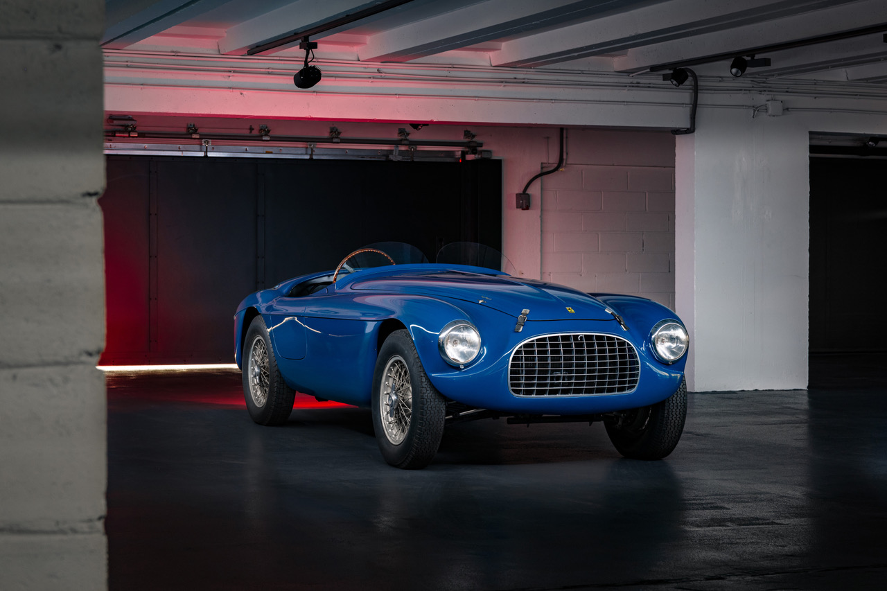 Ferraris Take Biggest Sales At Paris Rétromobile Week - Magneto