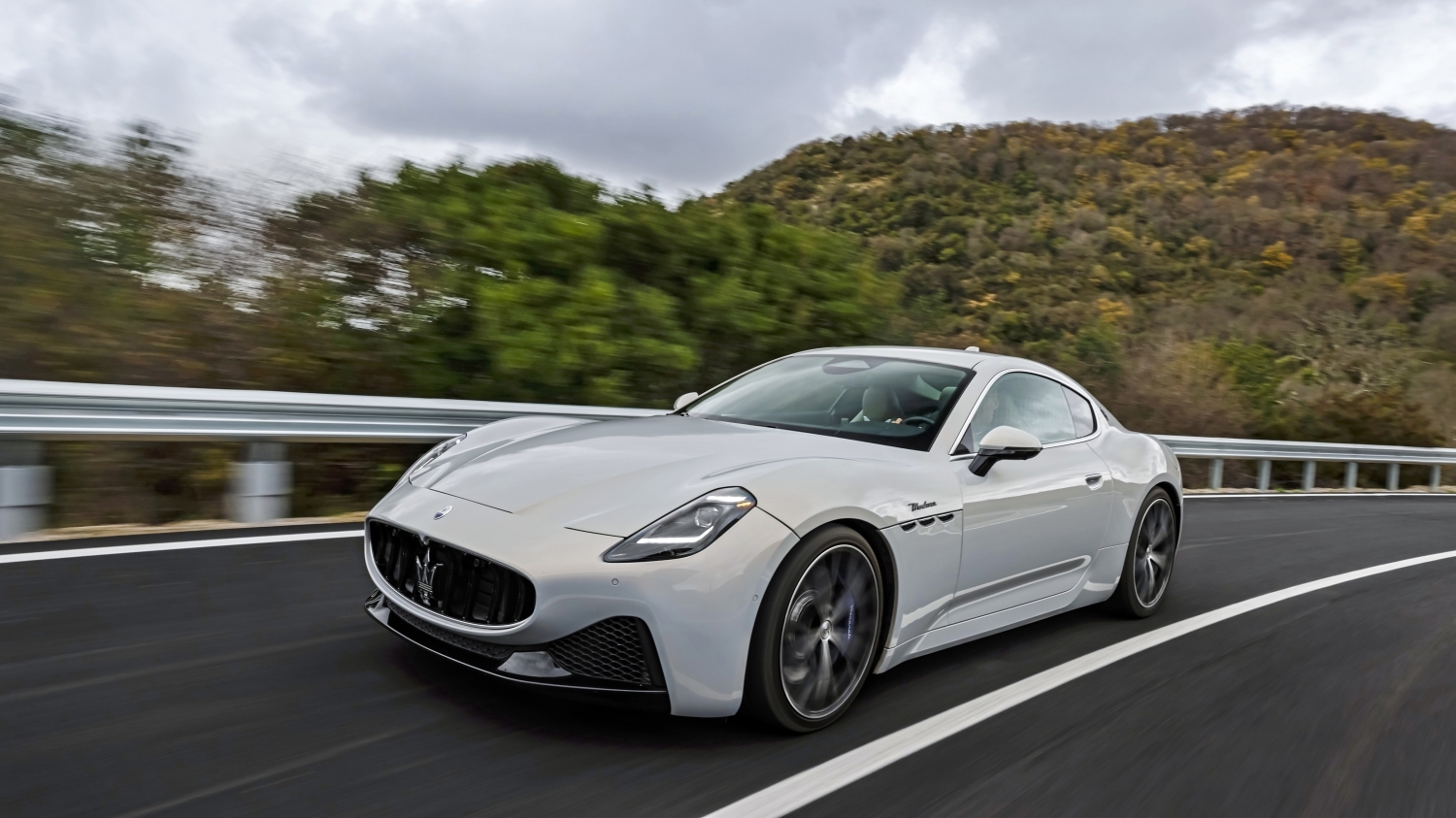 New piston-powered Maserati GranTurismo driven - Magneto