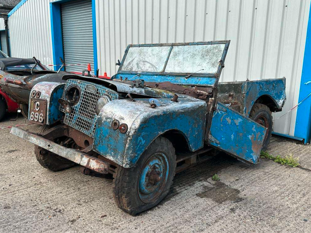 1984 Land Rover Series 3 - Bidding Classics