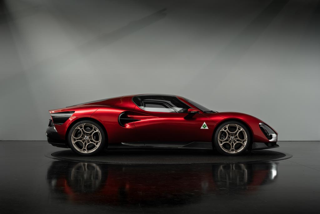 2025 Alfa Romeo 33 Stradale: What We Know So Far