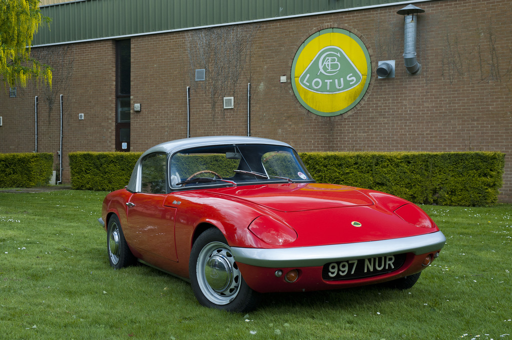 How to buy the best 1962-1974 Lotus Elan sports car in 2024 - Magneto