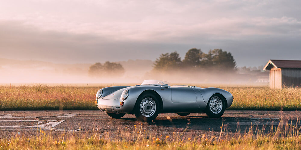 a silver porsche 550 Spyder