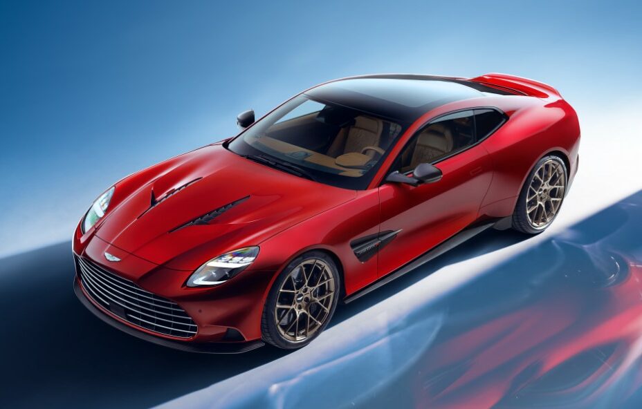 その他 VANQUISH 5X PROTOTYPE Aston Martin reveals new 824bhp 5.2-litre V12-powered