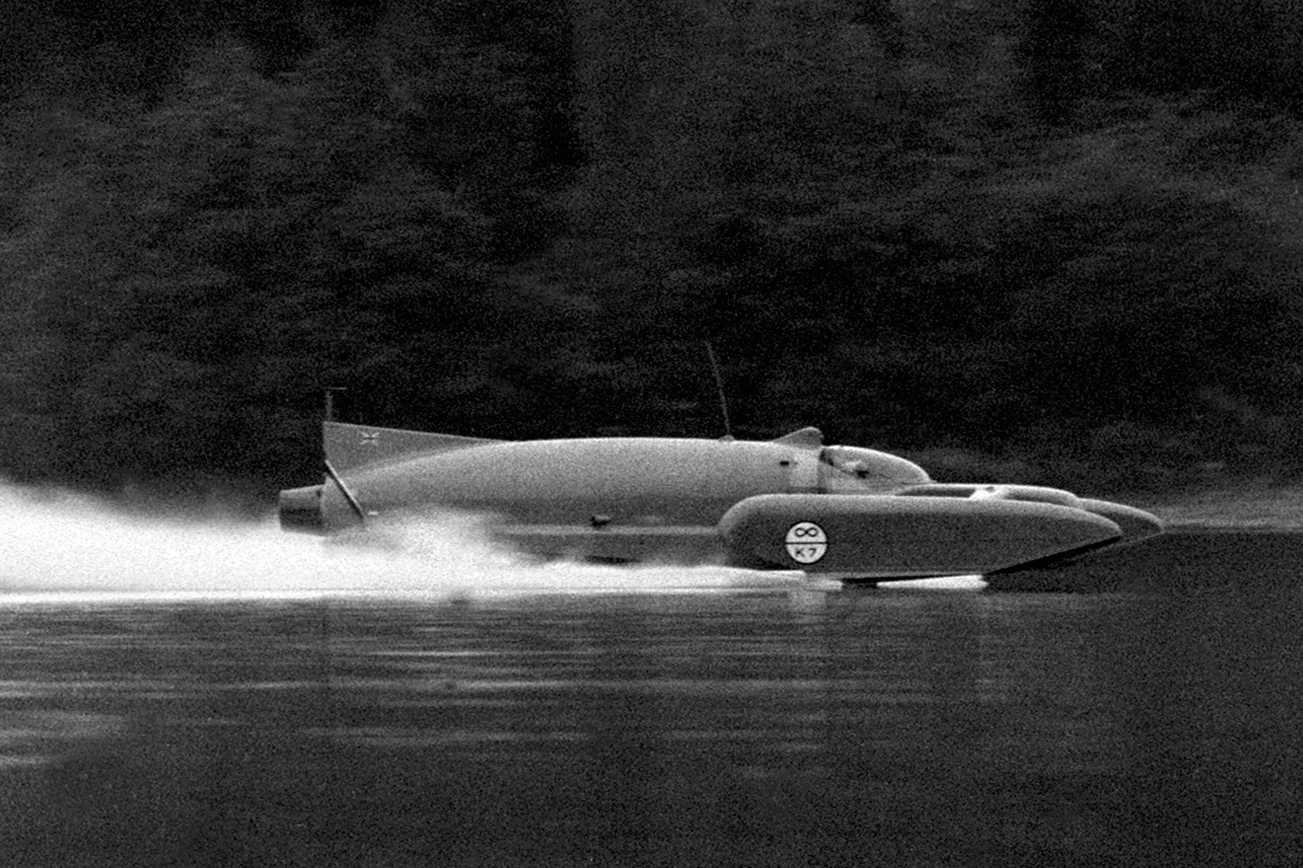 Donald Campbell's Bluebird K7 hydroplane to return to Coniston Water in ...